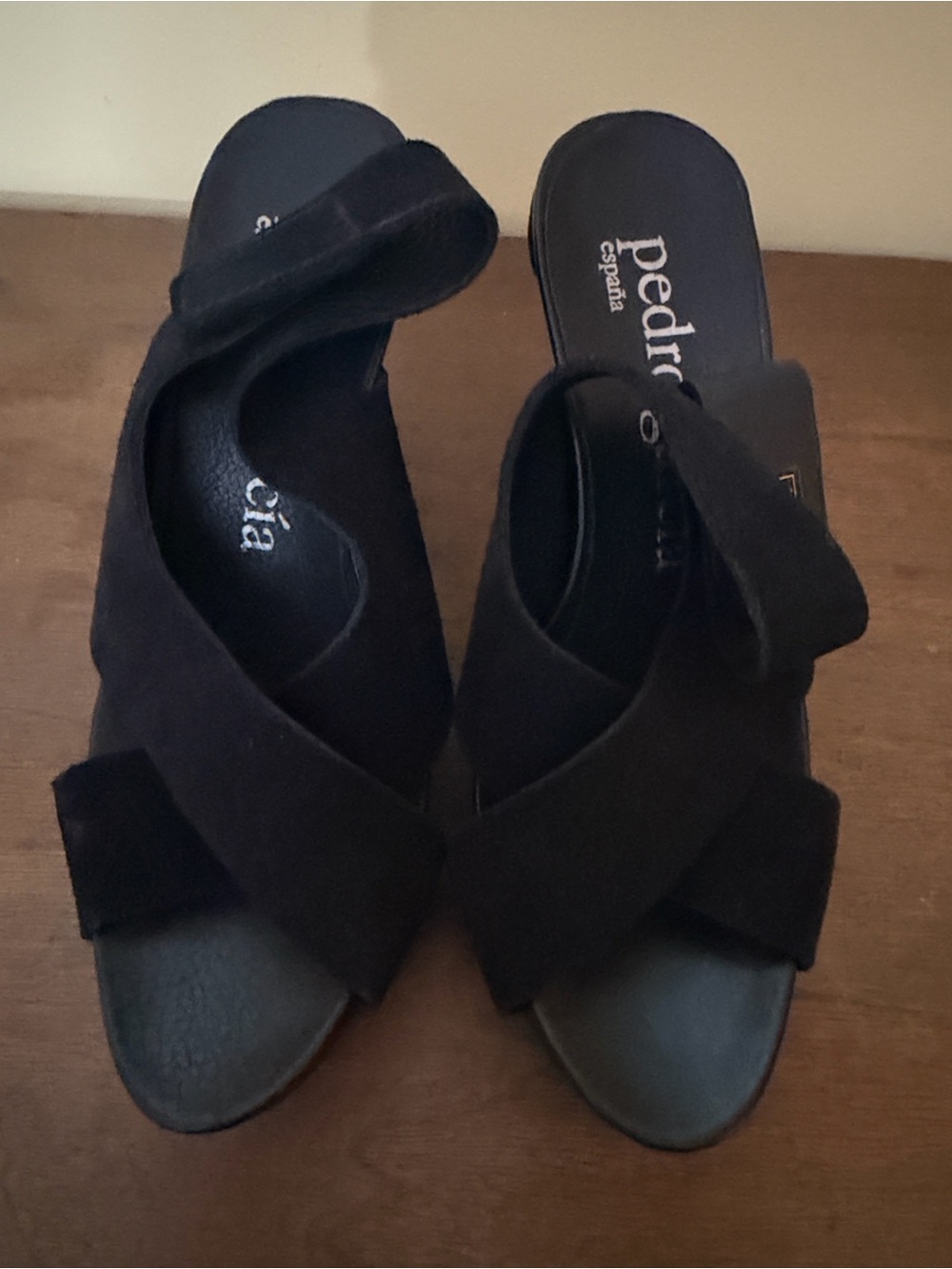 Pedro Garcia Black Suede Crisscross Mule Sandals 38 1/2 (8.5M)